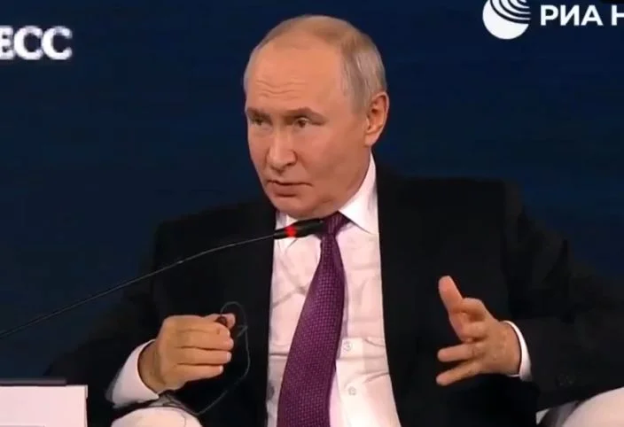 Сценария, при котором России потребуется мобилизация, нет, — Путин